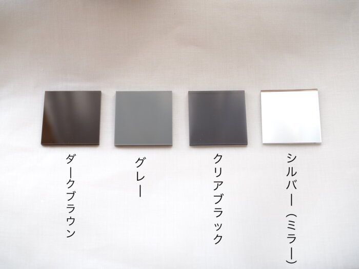 アクリルの色見本